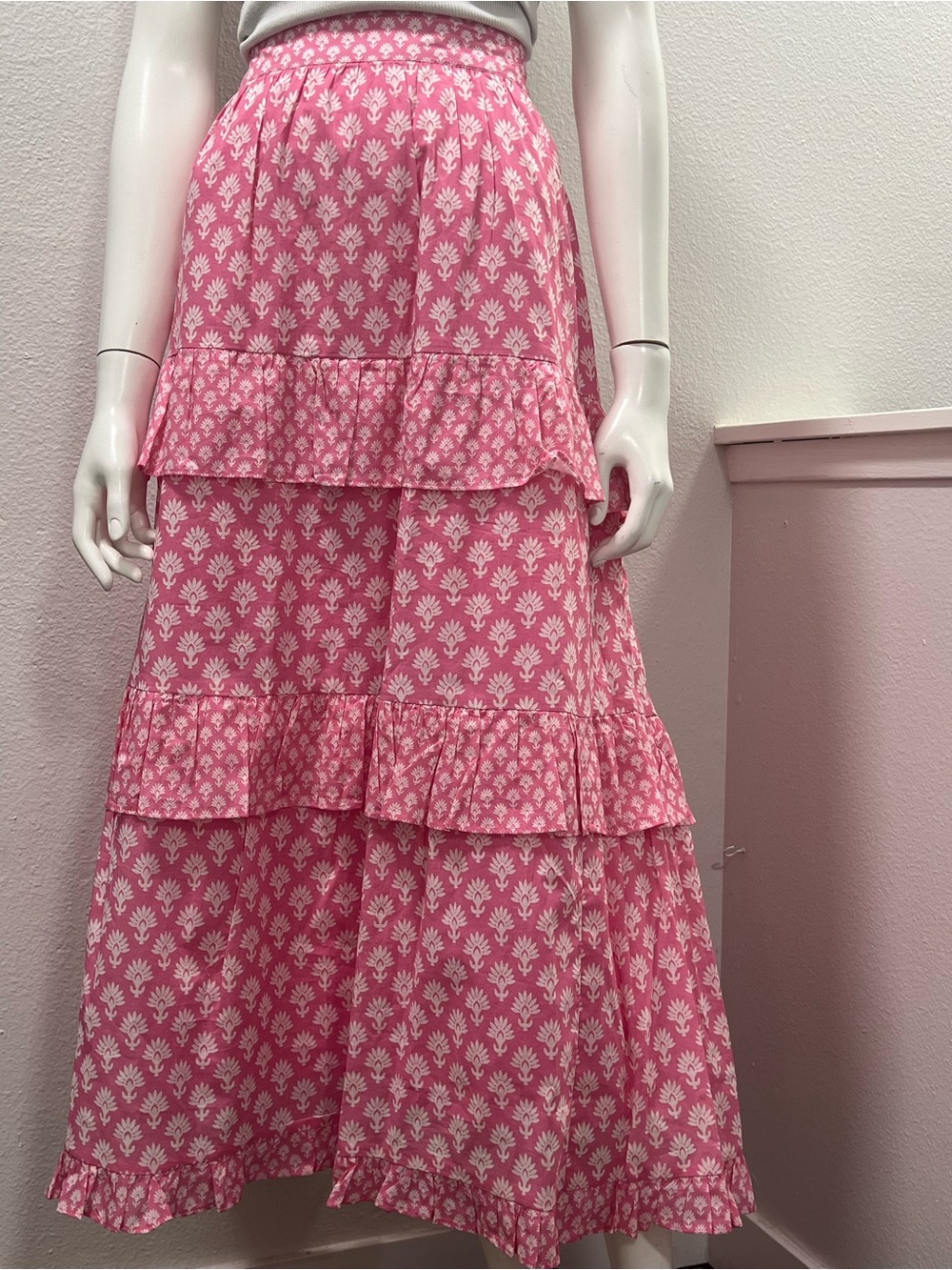 NWT - Boden Pink/white Ruffle Tiered Skirt Floral Print - Size US 16-18 (UK 20)
